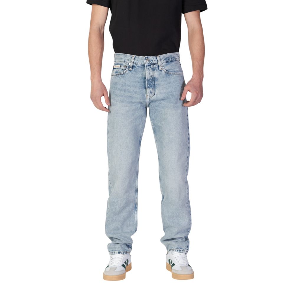 Calvin Klein Jeans Hellblaue Jeans aus Bio-Baumwolle mit entspannter Passform