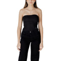 Calvin Klein Jeans schwarzes Top aus recycelter Baumwolle