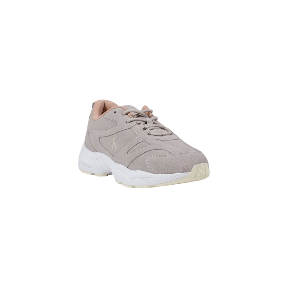 Baskets athlétiques en cuir artificiel gris de Calvin Klein Jeans, style sportif et moderne pour hommes.
