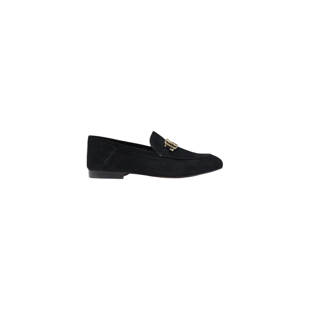 Escarpins à plateforme en cuir noir Guess, talons hauts, design élégant, pour femme.