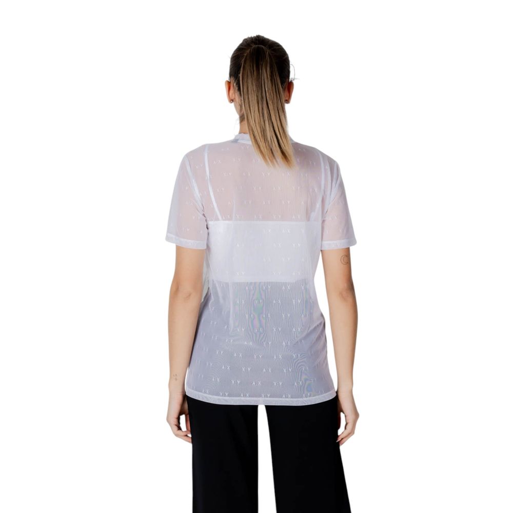 T-shirt blanc en polyamide de la marque Armani Exchange, vue de face, avec col classique et logo discret.