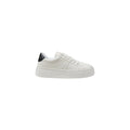 Chaussures sneakers épaisses en polyester noir de la marque Armani Exchange, vue de face.