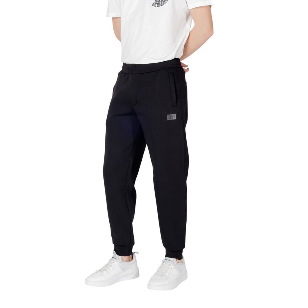 Pantalons de jogging en coton noir Armani Exchange pour homme, confortables et décontractés, parfaits pour l'entraînement ou le quotidien.
