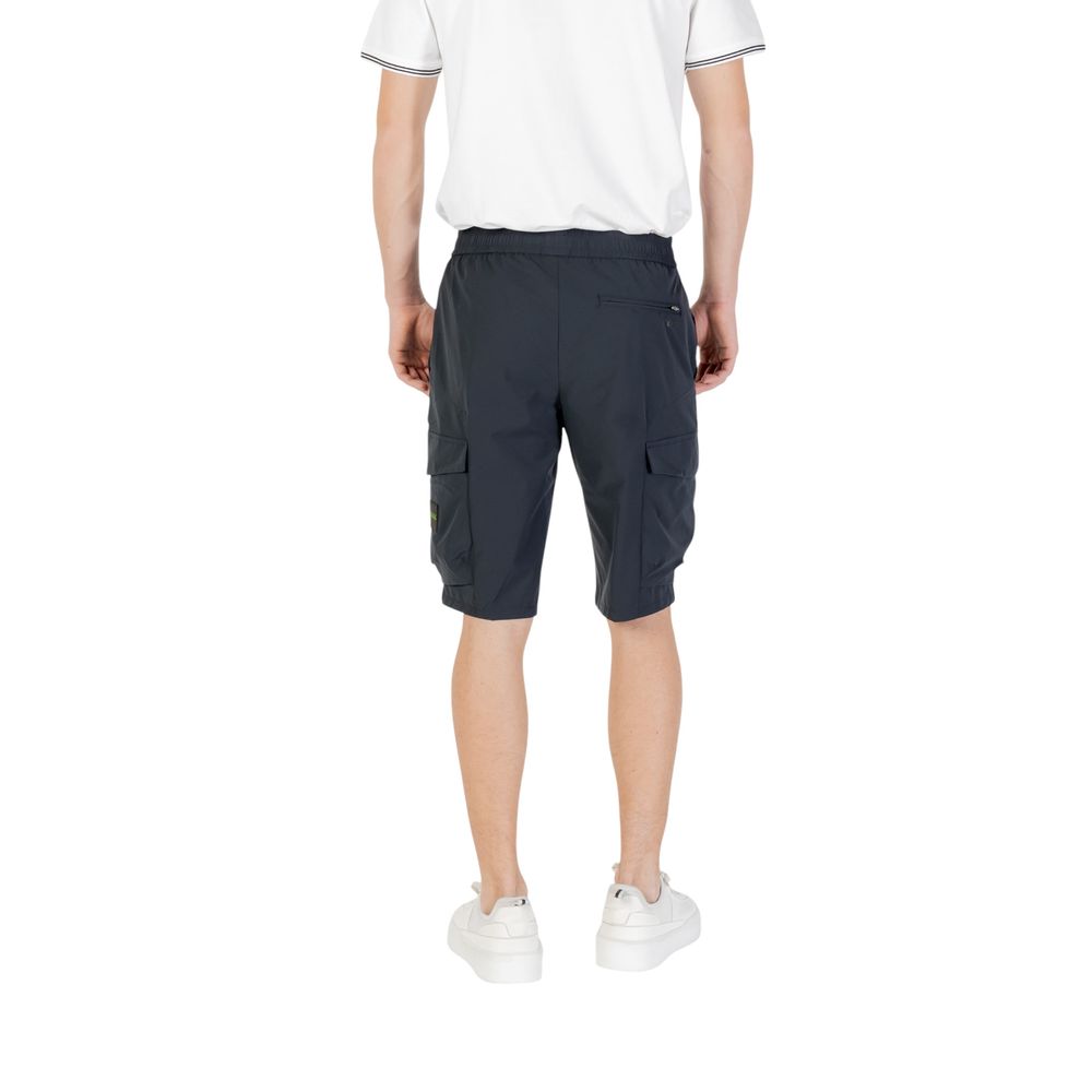 Shorts bermuda en polyester bleu de la marque Hugo Boss, vue de face, avec détails de couture et ceinture.