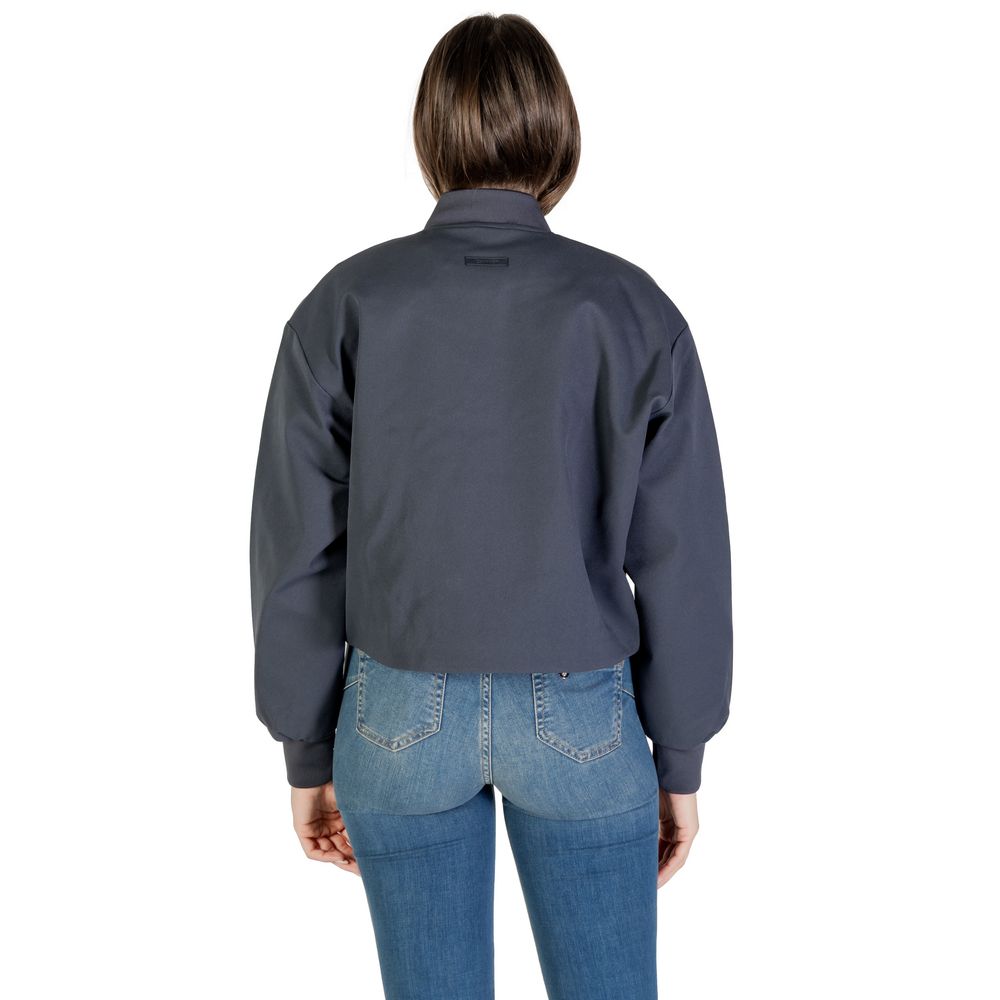 Veste bomber grise en polyester recyclé de Calvin Klein Jeans, coupe moderne et style décontracté pour homme.
