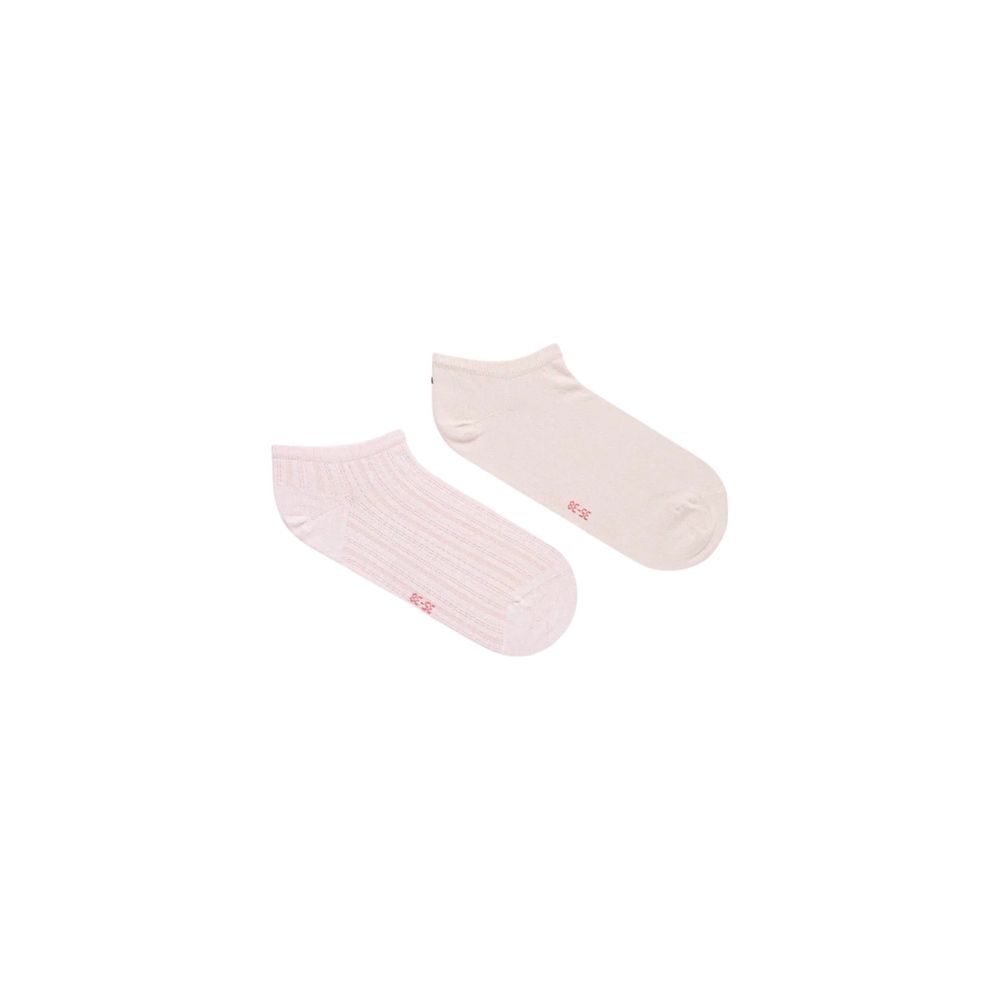 Chaussettes en coton multicolores Tommy Hilfiger avec logo, confort et style, visibles en gros plan.