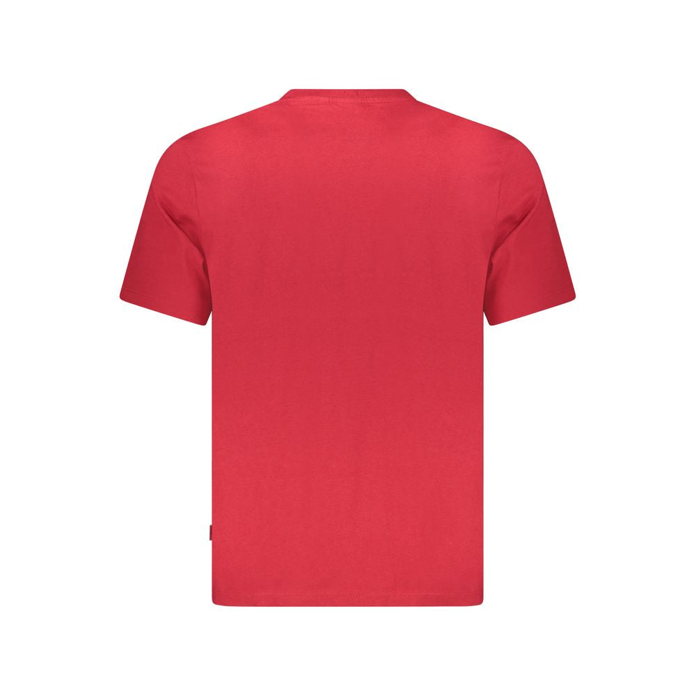 T-shirt homme en coton rouge Pepe Jeans, coupe classique avec col rond et logo discret sur la poitrine.