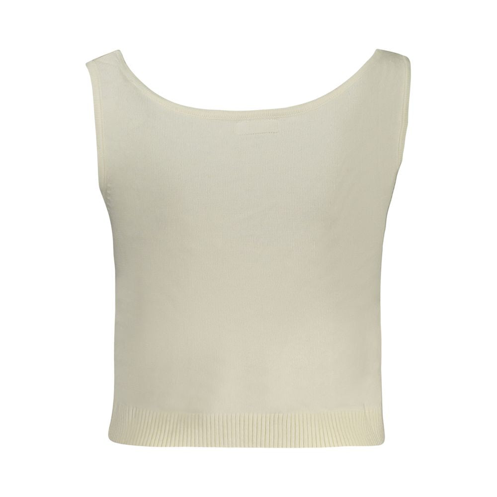 Chemise blanche en polyester pour femmes Guess Jeans, style décontracté et confortable, visible sur l'image.