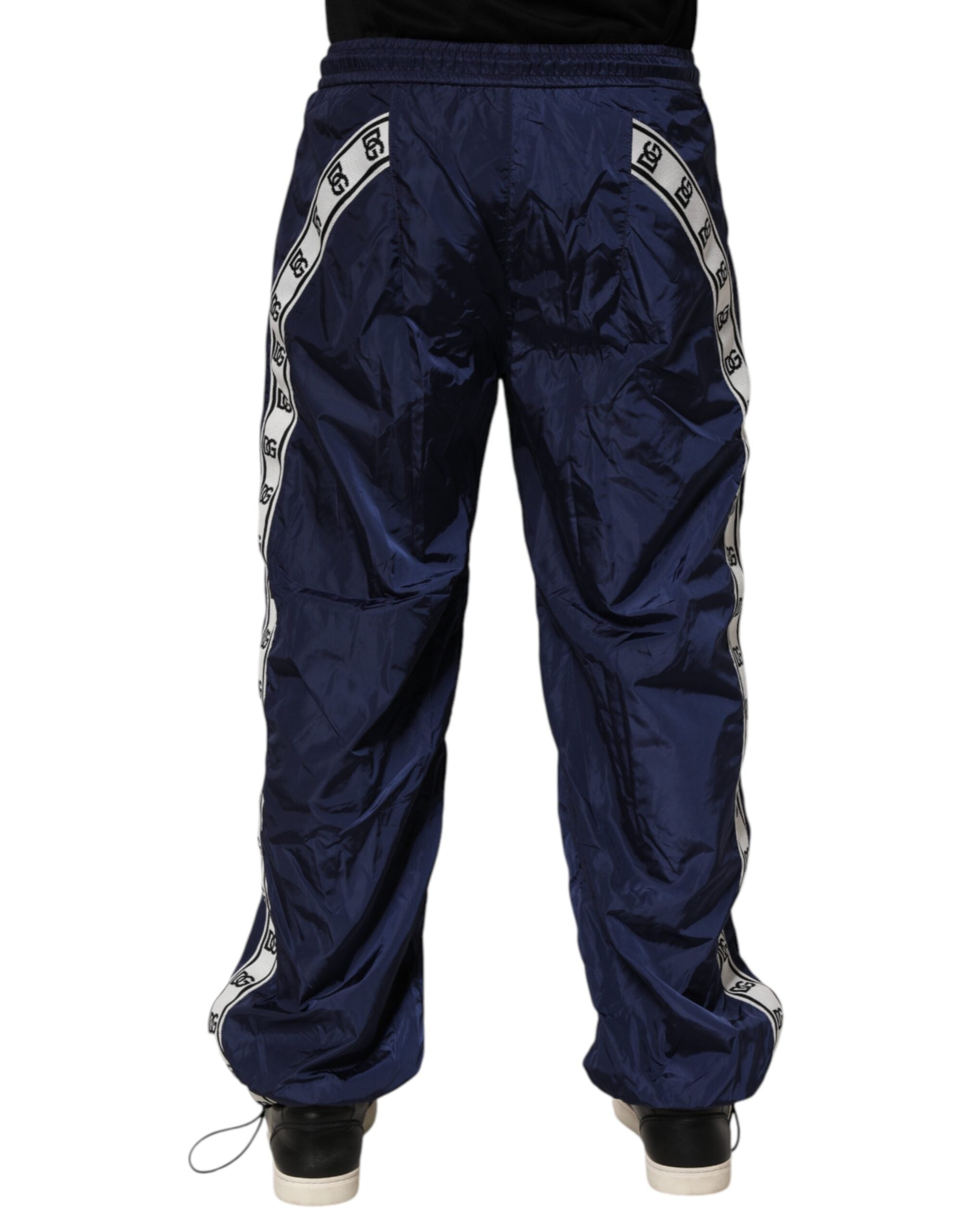 Pantalon de jogging en nylon bleu Dolce & Gabbana, coupe droite et confort, vue de face.