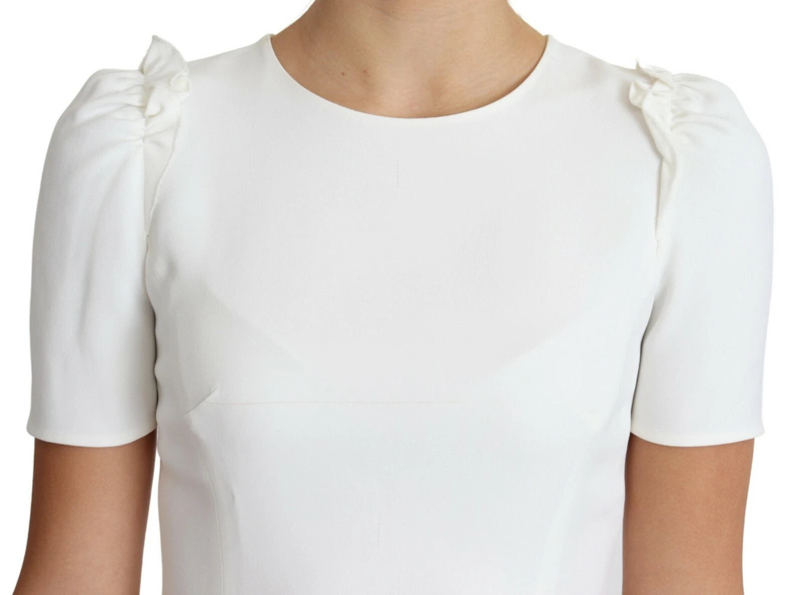 Blouse blanche en viscose et acetate de Dolce & Gabbana avec manches courtes et coupe élégante.