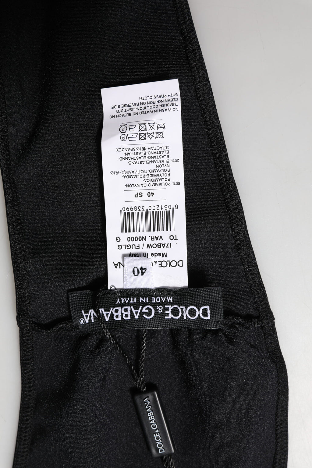 Top bandeau sans bretelles en nylon mélangé noir de Dolce & Gabbana, vêtement élégant et tendance pour femme.