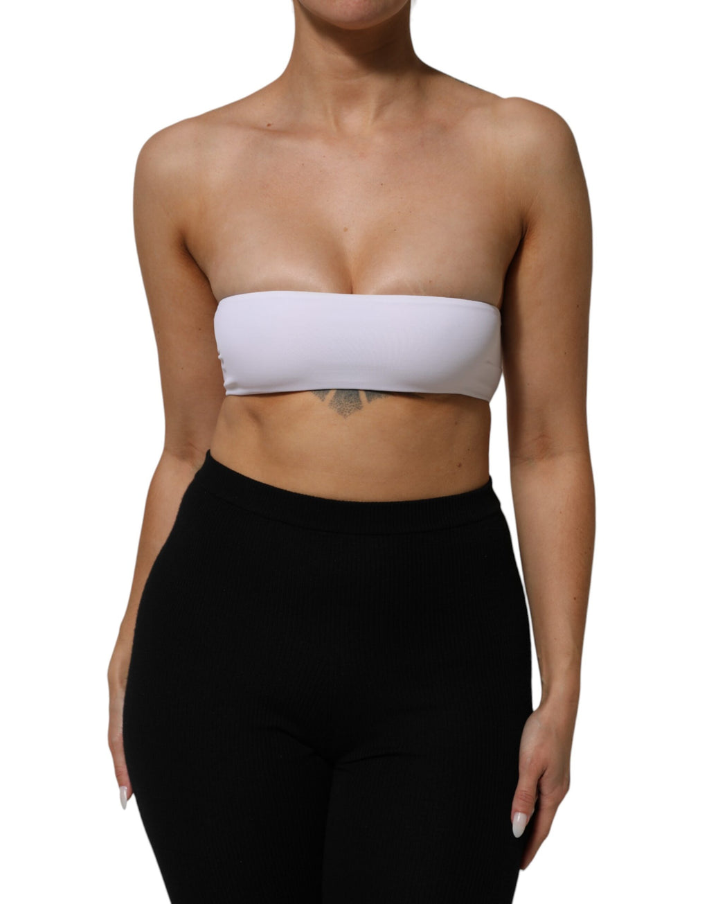 Top bandeau sans bretelles en nylon blanc de Dolce & Gabbana, ajusté et élégant, idéal pour un style sophistiqué.