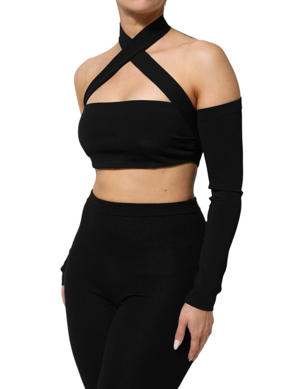 Top court Dolce & Gabbana en viscose noire, style halter et décolleté épaule, coupe courte élégante.
