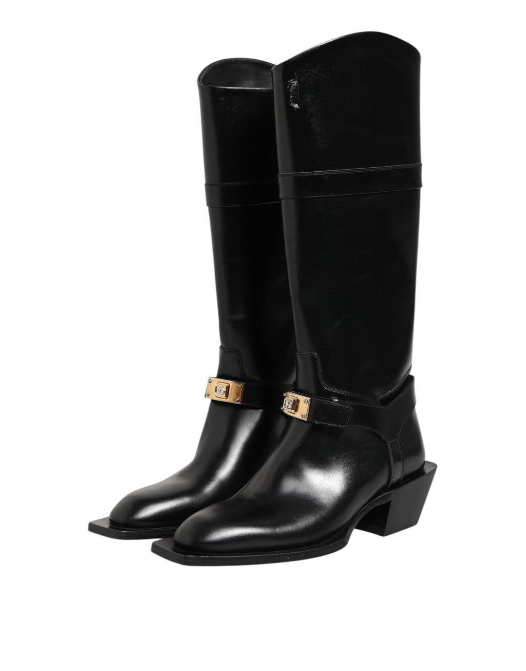 Bottes Dolce & Gabbana noires avec plaque logo sur le mollet, style élégant et moderne, en cuir noir.