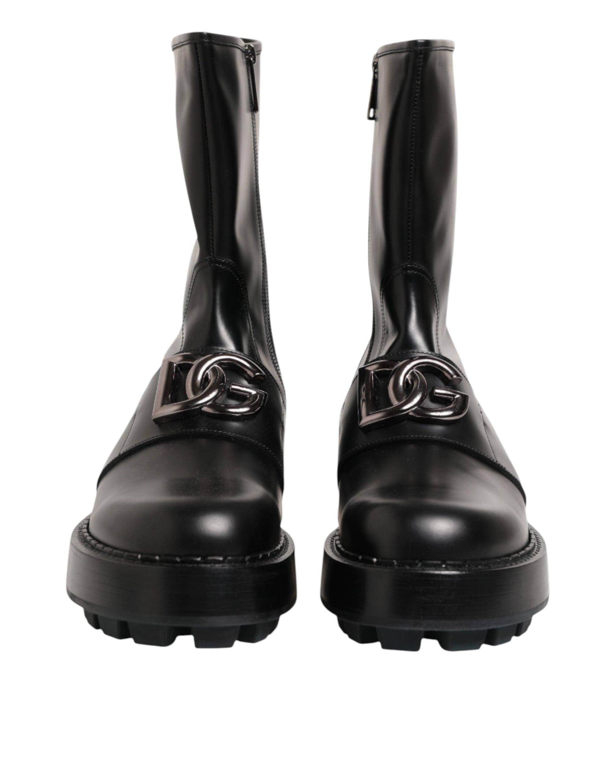 Bottes biker mi-mollet noires Dolce & Gabbana avec plaque logo, style robuste et élégance moderne visible sur l'image.