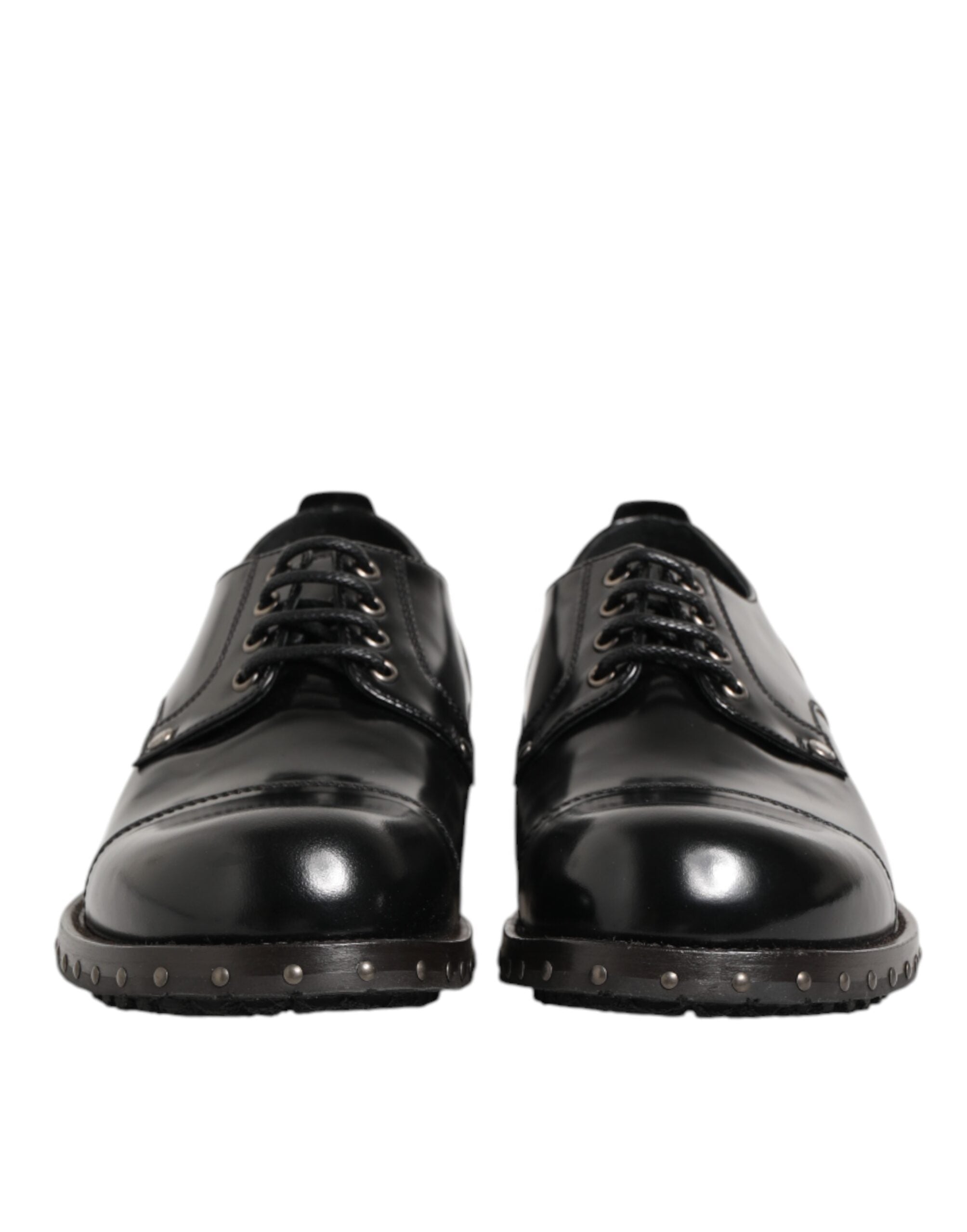 Chaussures Derby formelles en cuir noir pour homme de Dolce & Gabbana, ornées de clous et de détails élégants.