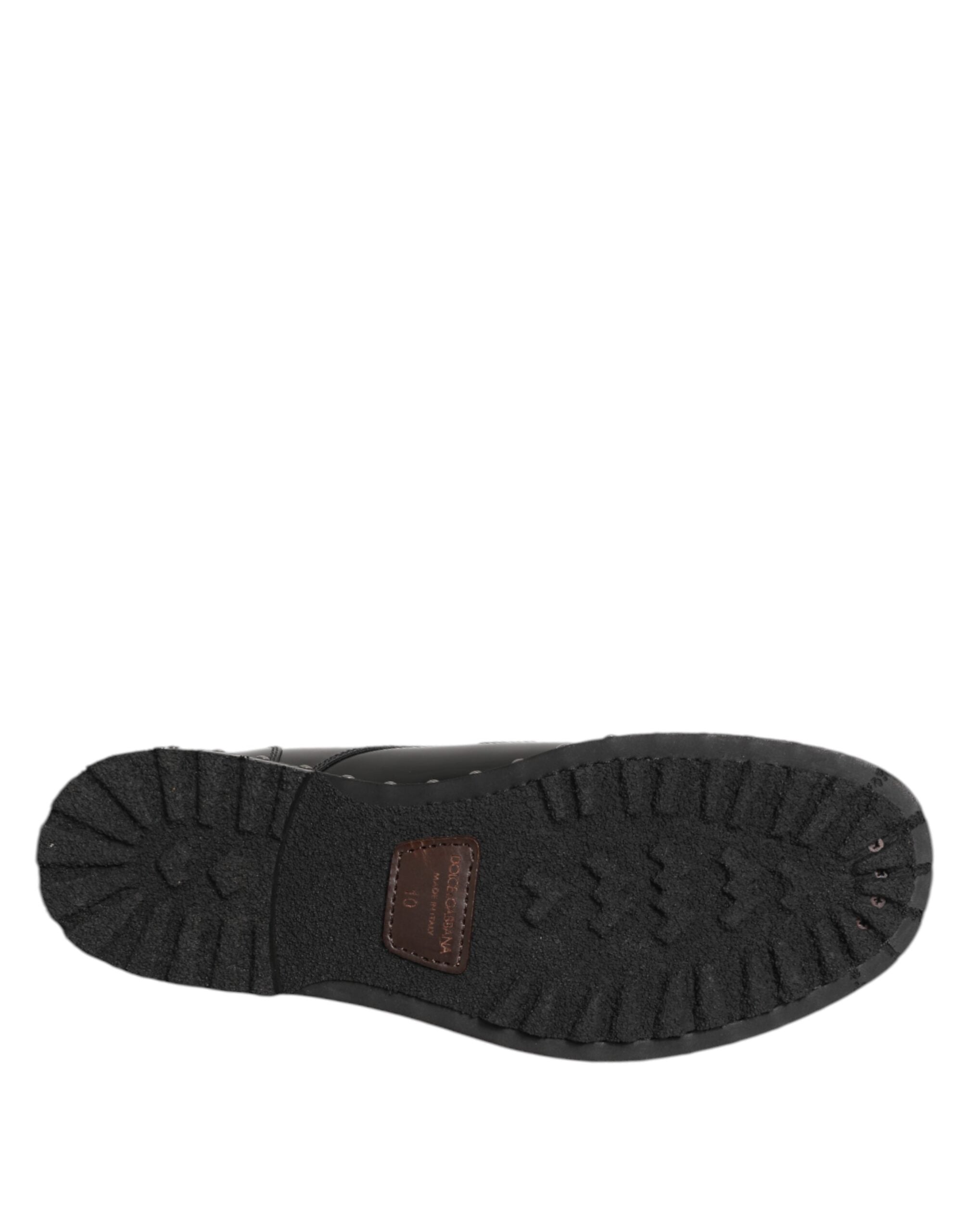 Chaussures derby pour homme en cuir noir avec clous, de la marque Dolce & Gabbana, chaussures formelles élégantes.