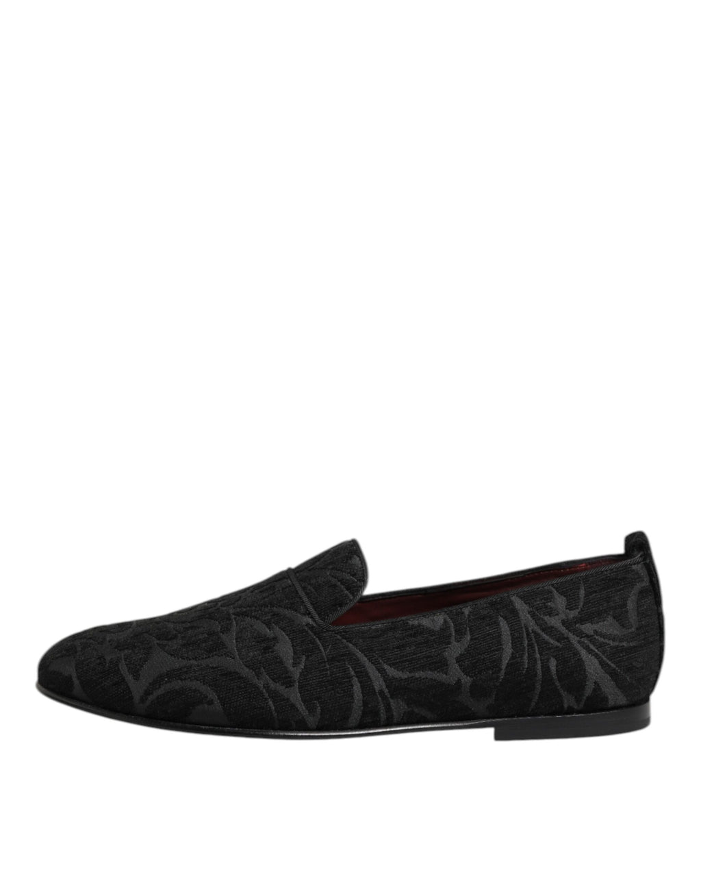 Chaussures homme Dolce & Gabbana loafers en brocart noir à enfiler, chaussures de ville élégantes et sophistiquées.