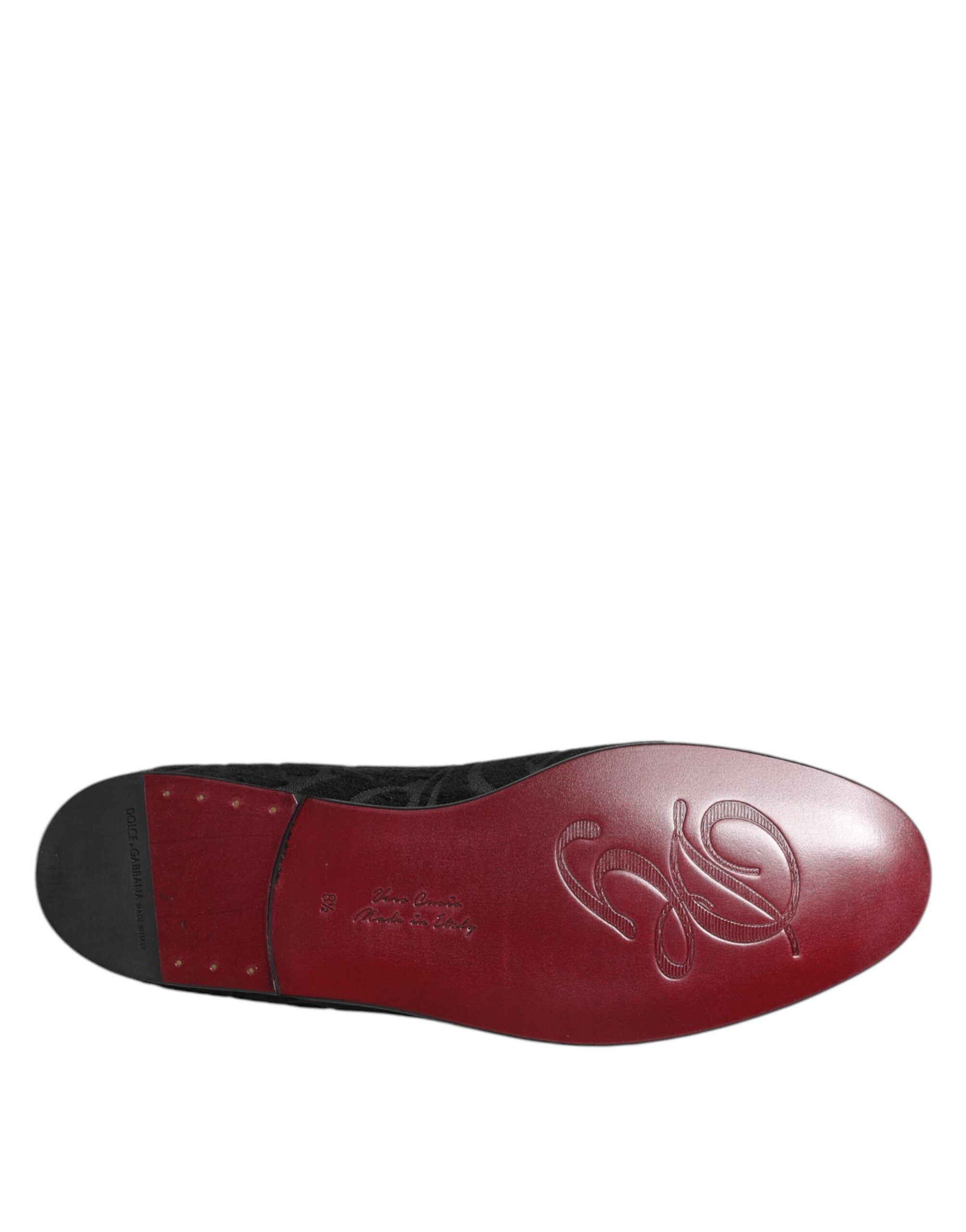 Mocassins pour homme Dolce & Gabbana en brocart noir, chaussures habillées à enfiler, style élégant et sophistiqué.