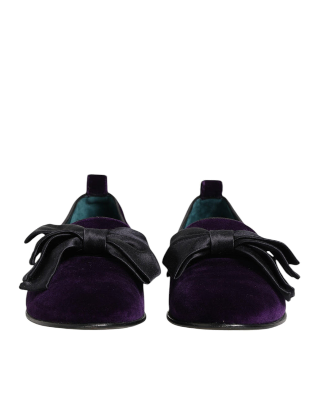 Chaussures mocassins Dolce & Gabbana en daim violet avec nœud en coton, style slip-on élégant.
