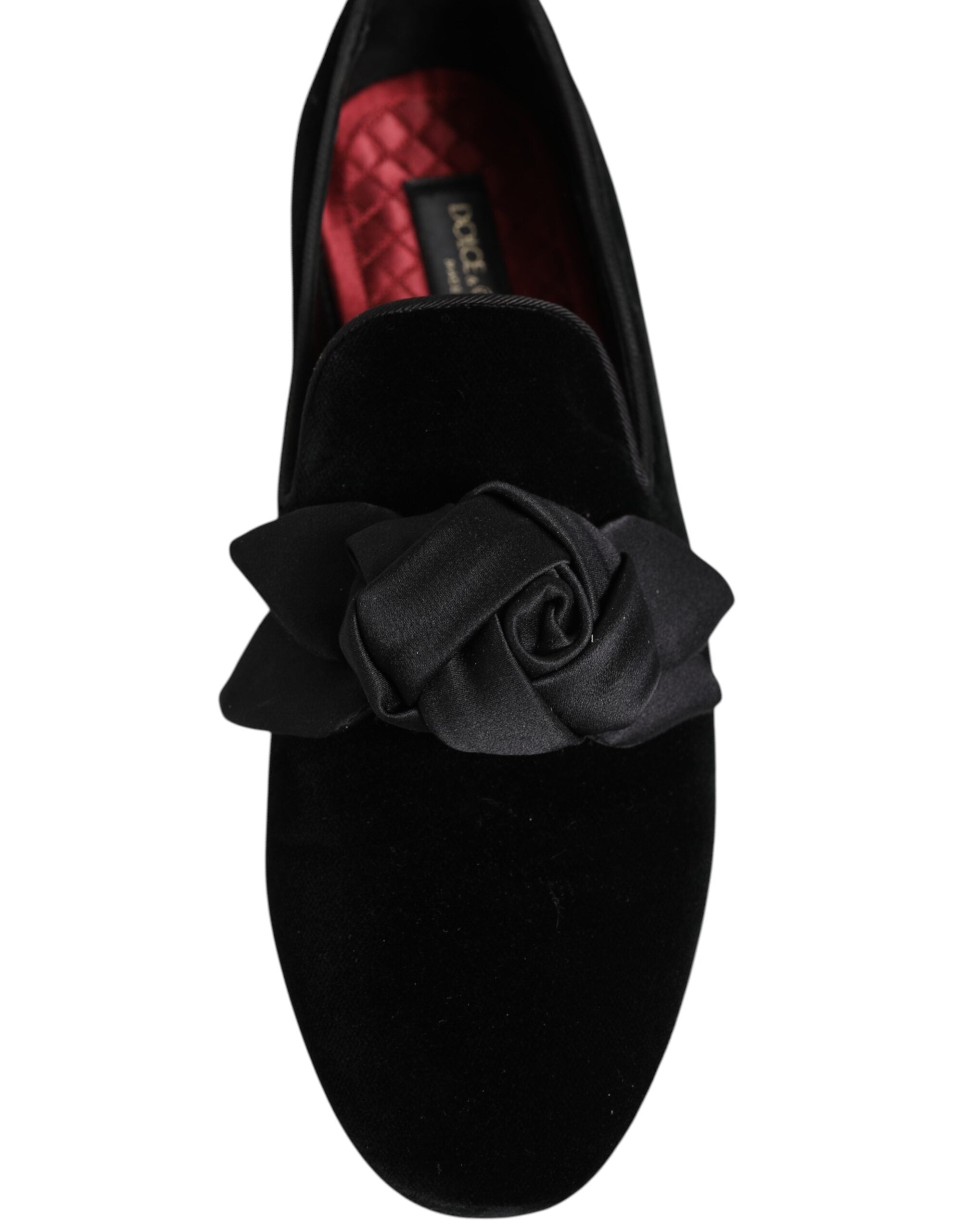 Chaussures mocassins Dolce & Gabbana en daim noir avec coton et motif rose, slip-on élégants pour homme.