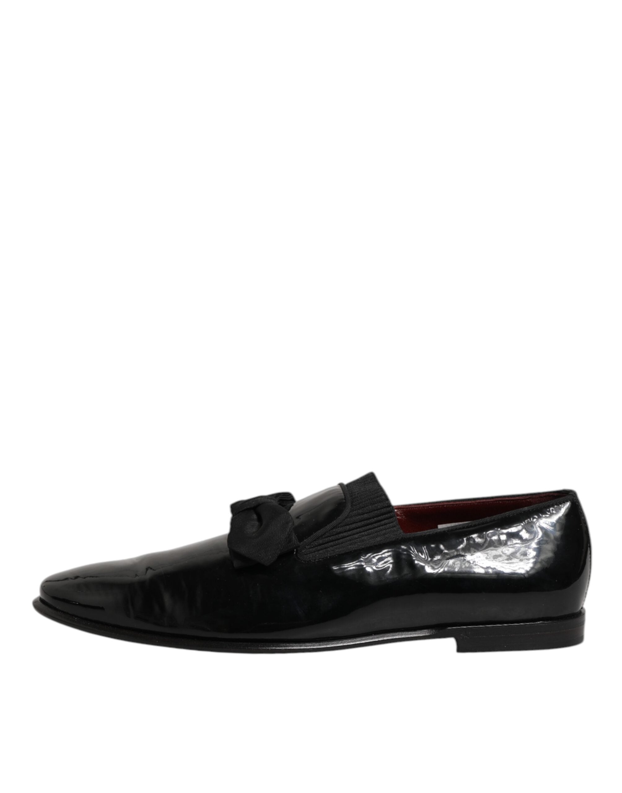 Mocassins en cuir Dolce & Gabbana pour homme, chaussures de ville élégantes et formelles, en cuir noir avec détails sophistiqués.