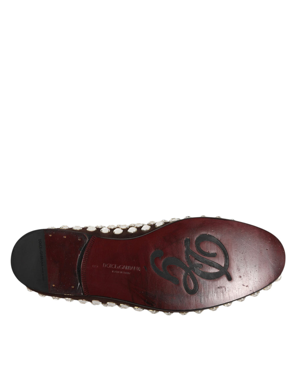 Chaussures Dolce & Gabbana en daim bordeaux avec cristaux, loafers élégants pour hommes ou femmes.