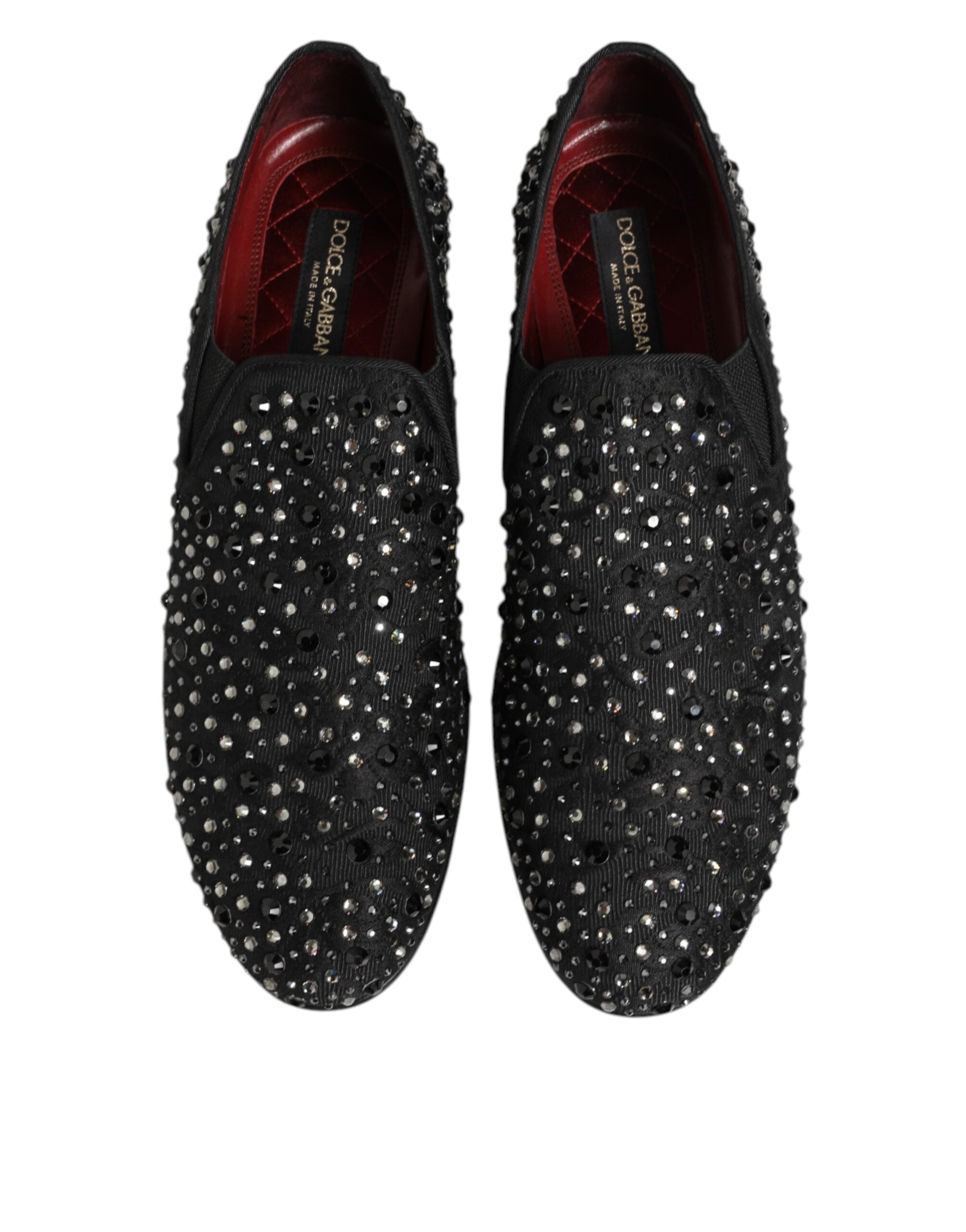 Chaussures loafers en daim noir de Dolce & Gabbana ornées de cristaux brillants et détails élégants.