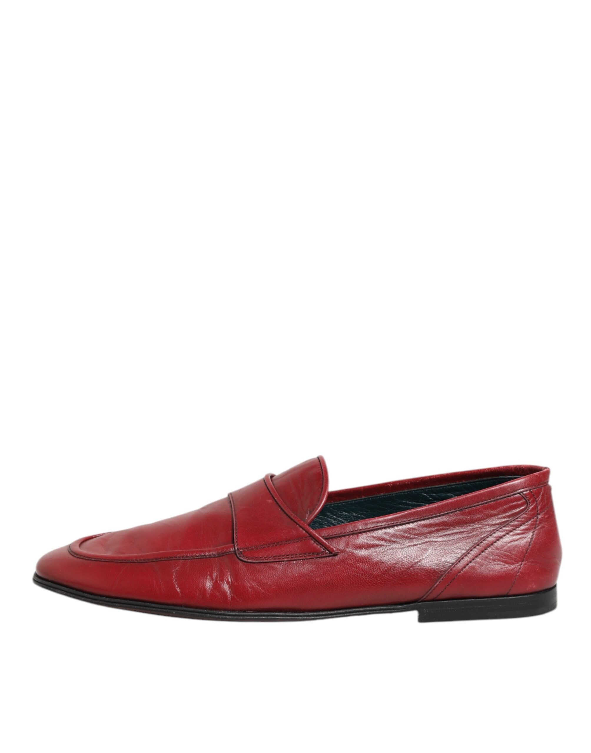 Chaussures mocassins en cuir rouge pour hommes de Dolce & Gabbana, style slip-on élégant et confortable.