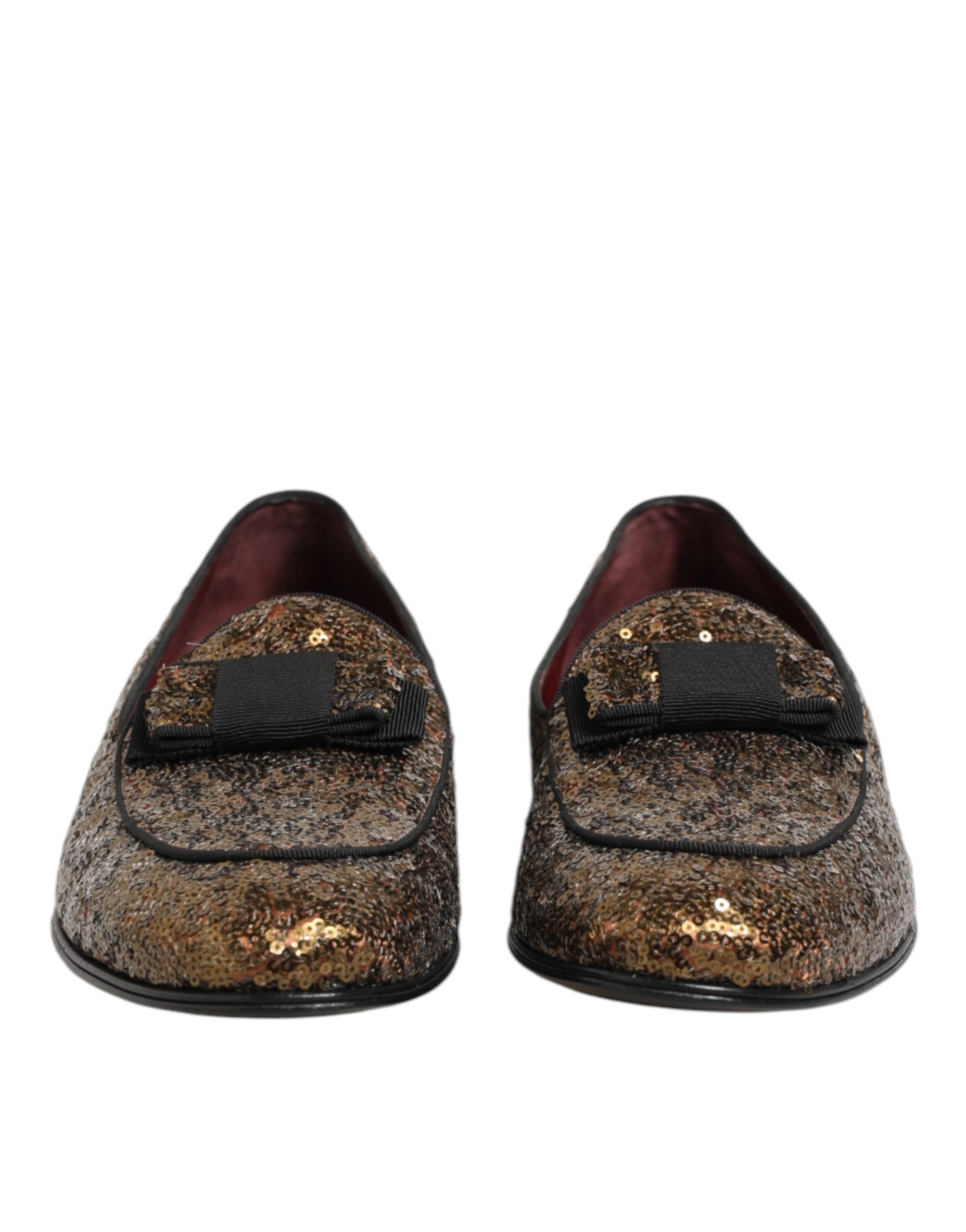 Mocassins homme Dolce & Gabbana ornementés de sequins dorés, chaussures de ville élégantes et confortables.