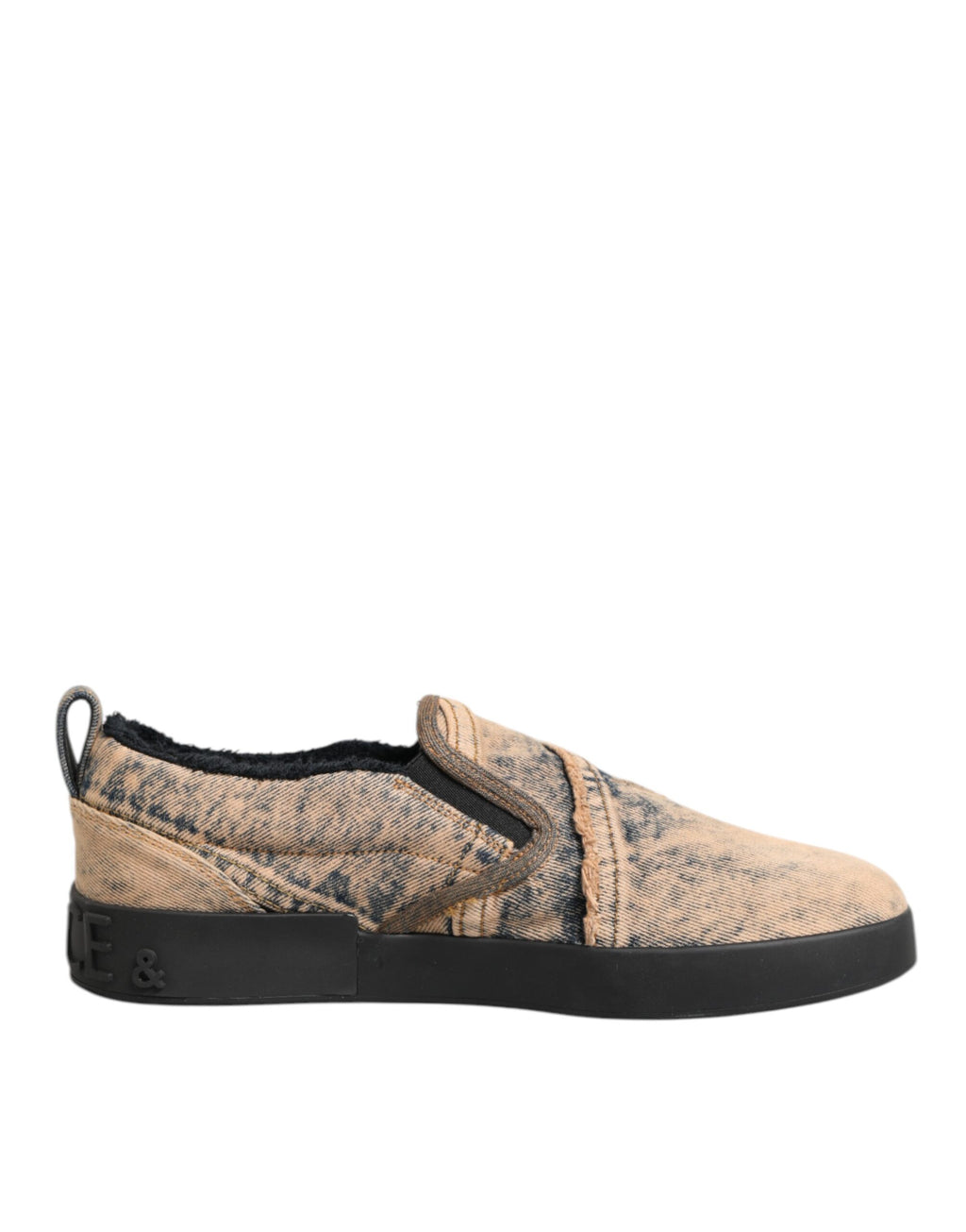 Sneakers basses en coton beige Dolce & Gabbana, chaussures slip-on confortables et élégantes pour un style décontracté.