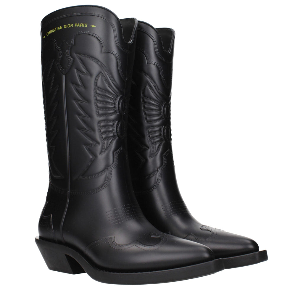 Bottes en coton noir Christian Dior avec design élégant, visibles sur l'image, parfaites pour un style sophistiqué.