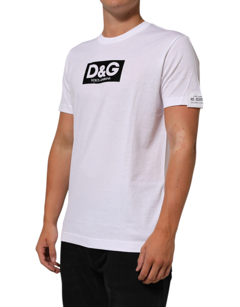 T-shirt en coton blanc Dolce & Gabbana avec logo imprimé, col rond, style décontracté et design élégant.