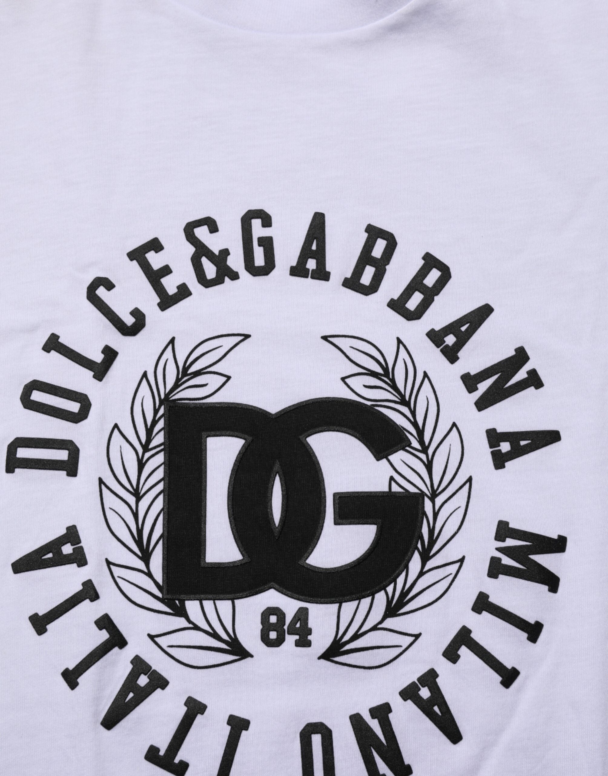 T-shirt blanc en coton Dolce & Gabbana avec logo imprimé, col ras du cou, vue de face.