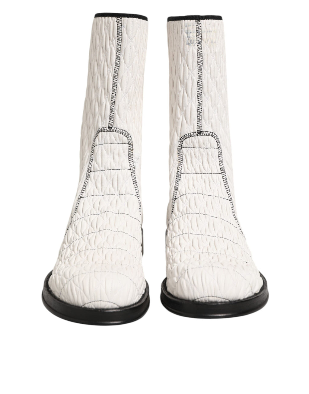 Bottes mi-mollet en cuir d'agneau blanc de Dolce & Gabbana, chaussures élégantes et sophistiquées pour femmes.