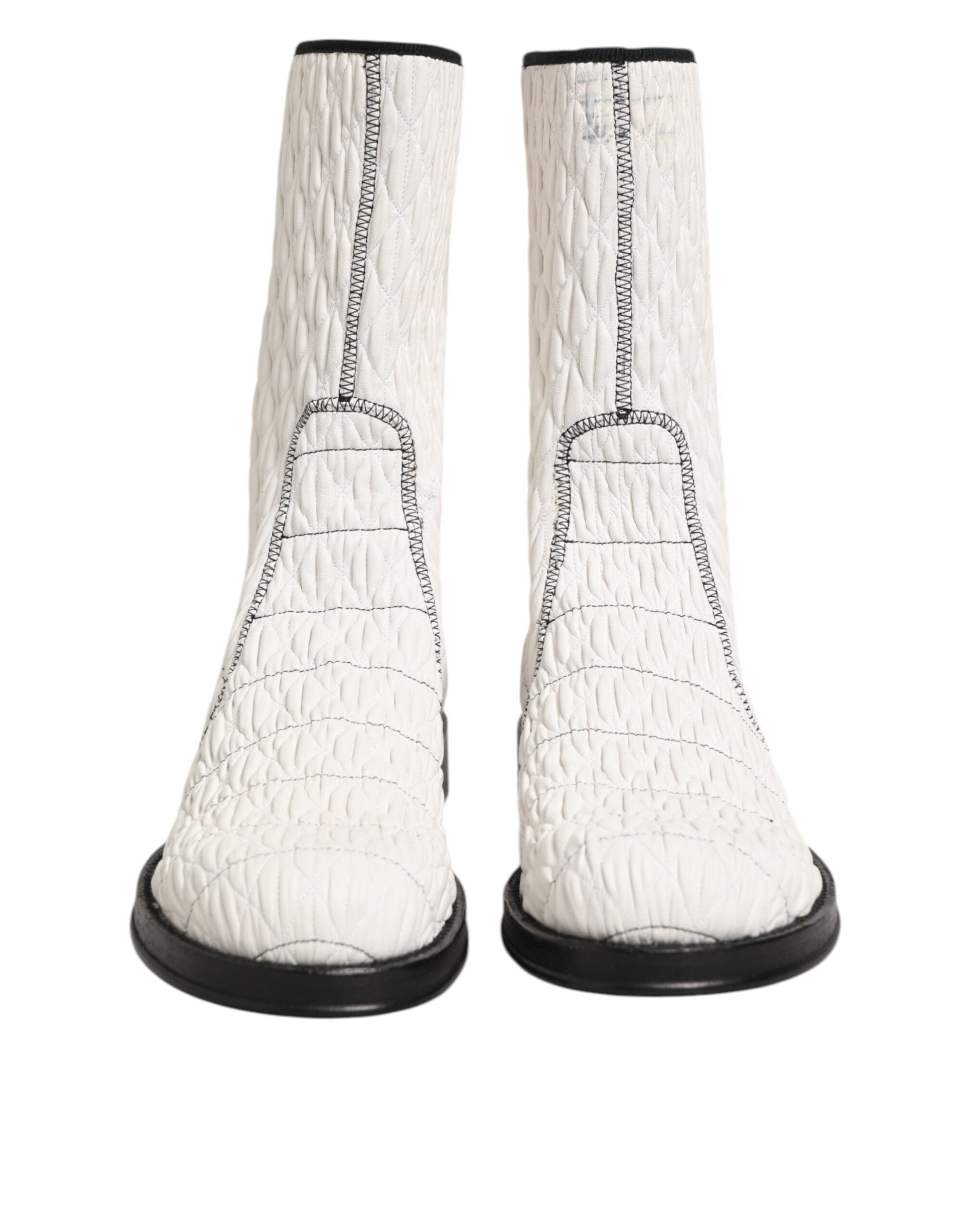 Bottes mi-mollet en cuir d'agneau blanc de Dolce & Gabbana, chaussures élégantes et sophistiquées pour femmes.