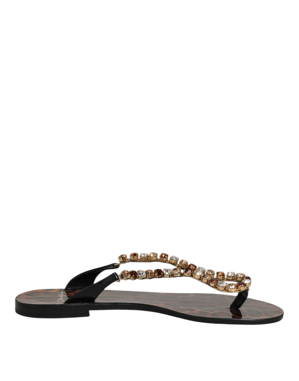 Sandales plates Dolce & Gabbana noires avec cristaux, parfaites pour la plage, chaussure de plage élégante et confortable.