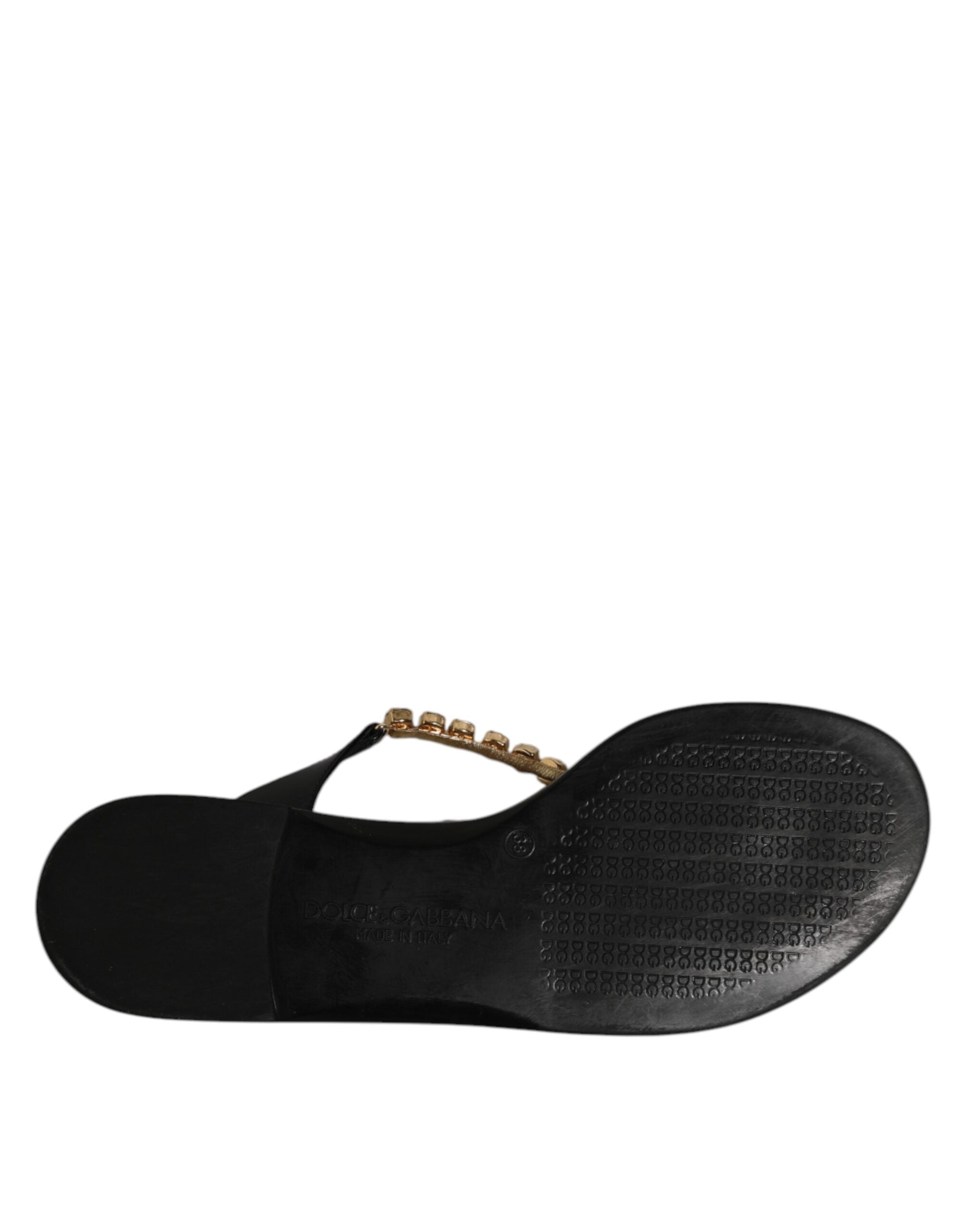 Sandales plates Dolce & Gabbana noires avec cristaux, chaussures d'été élégantes pour la plage et le confort.