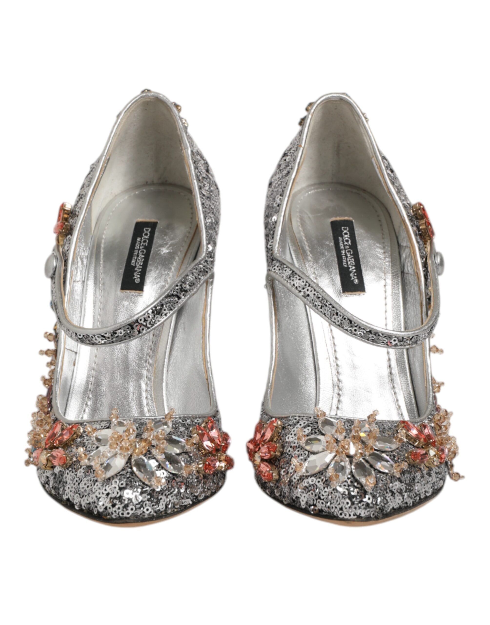 Chaussures Dolce & Gabbana Mary Janes en satin argenté avec sequins et cristaux, style élégant et sophistiqué.