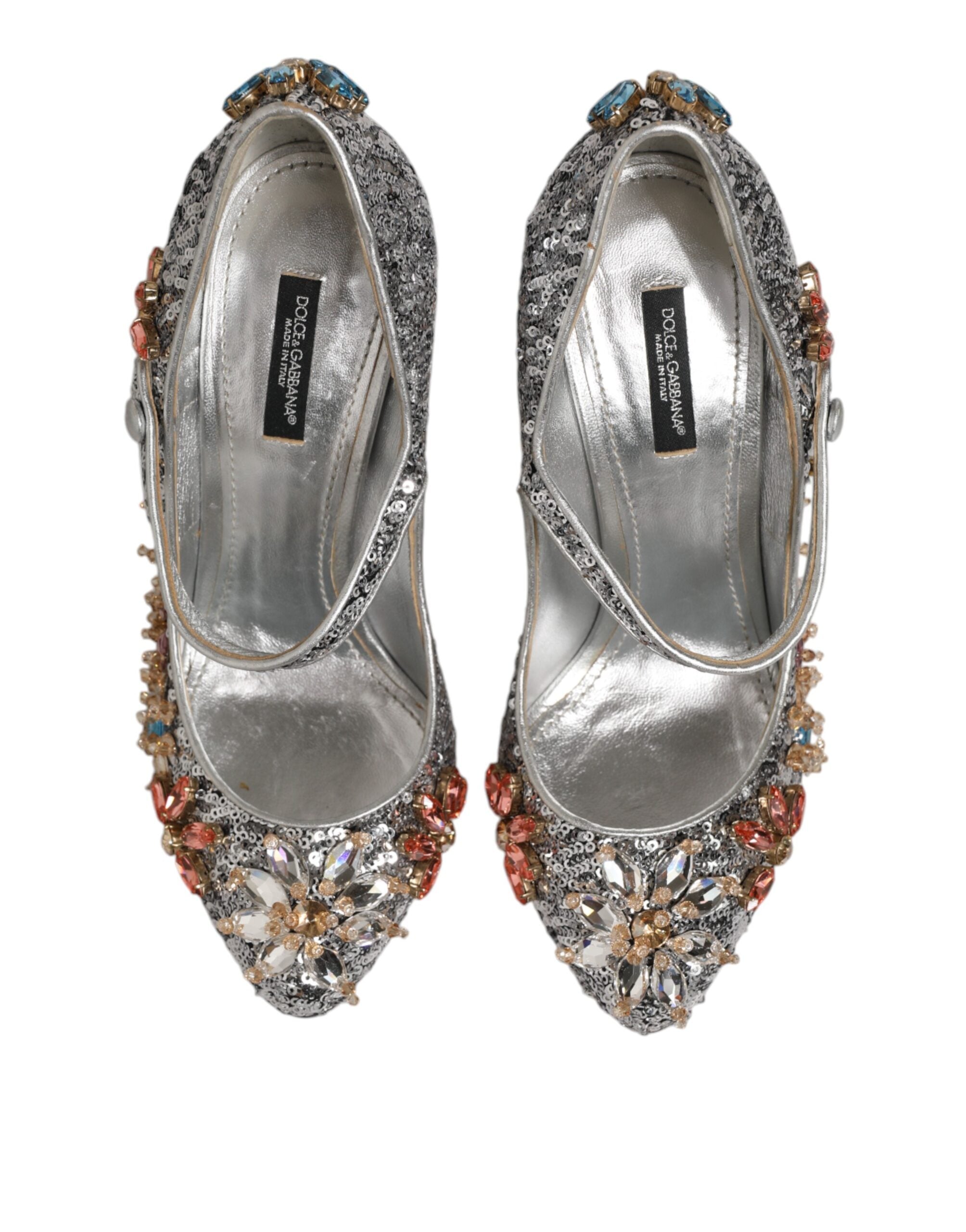 Chaussures Dolce & Gabbana Mary Janes en argent avec sequins et cristaux, élégantes et brillantes.