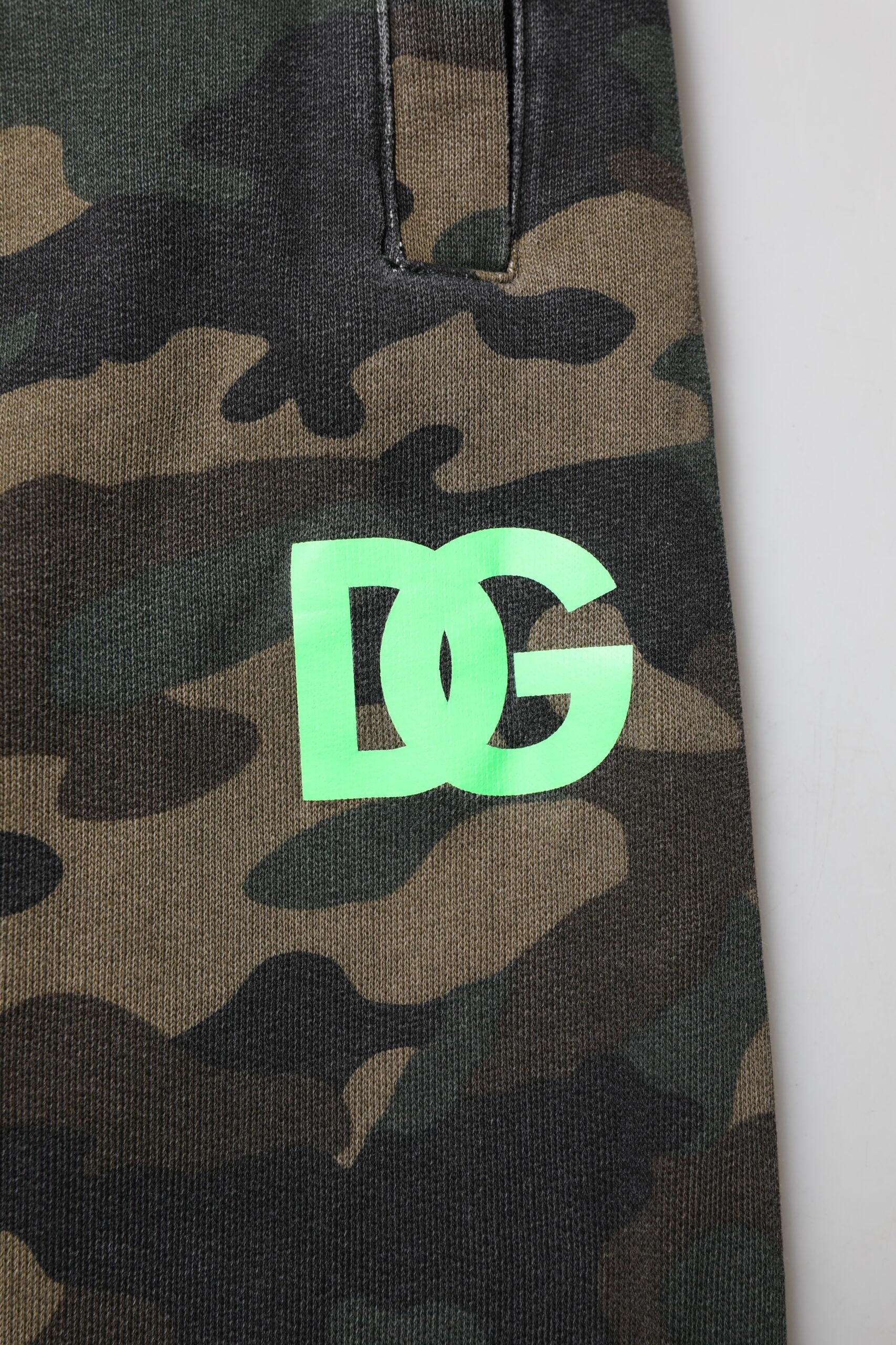 Pantalon jogger pour homme Dolce & Gabbana en coton à camouflage multicolore, décontracté et tendance.