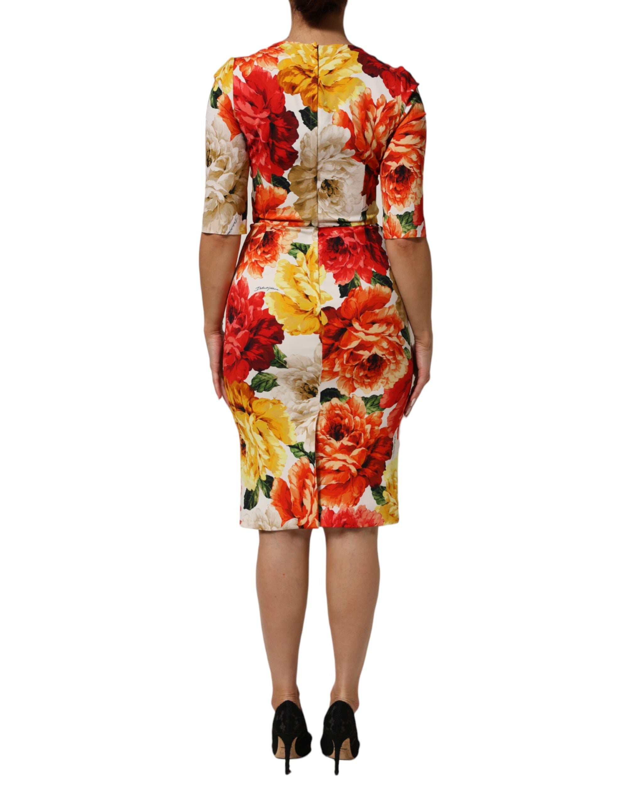 Robe fourreau en viscose à imprimé floral multicolore de Dolce & Gabbana, vêtement élégant et coloré.