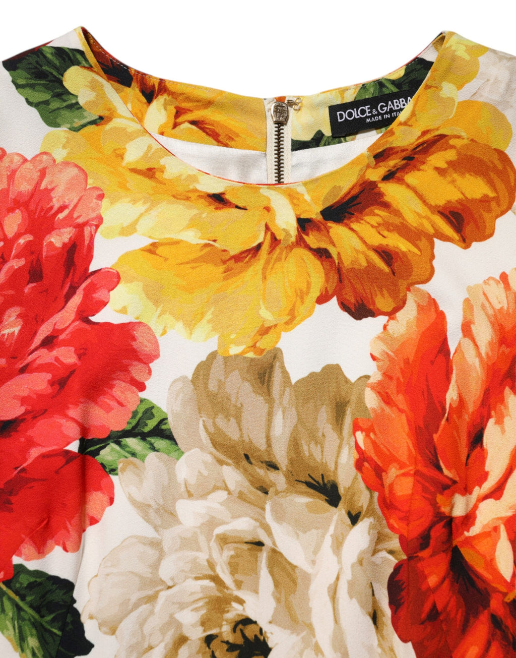 Robe fourreau en viscose à imprimé floral multicolore de Dolce & Gabbana, habillée et élégante.