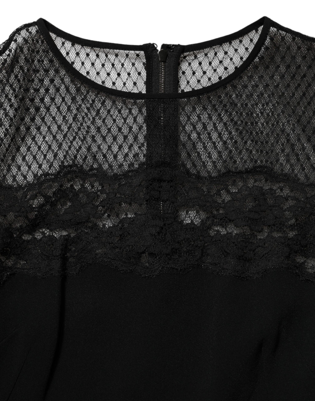 Robe Dolce & Gabbana noire à fleurs avec bordure en dentelle, coupe ajustée et style en ligne A, pour une allure élégante.
