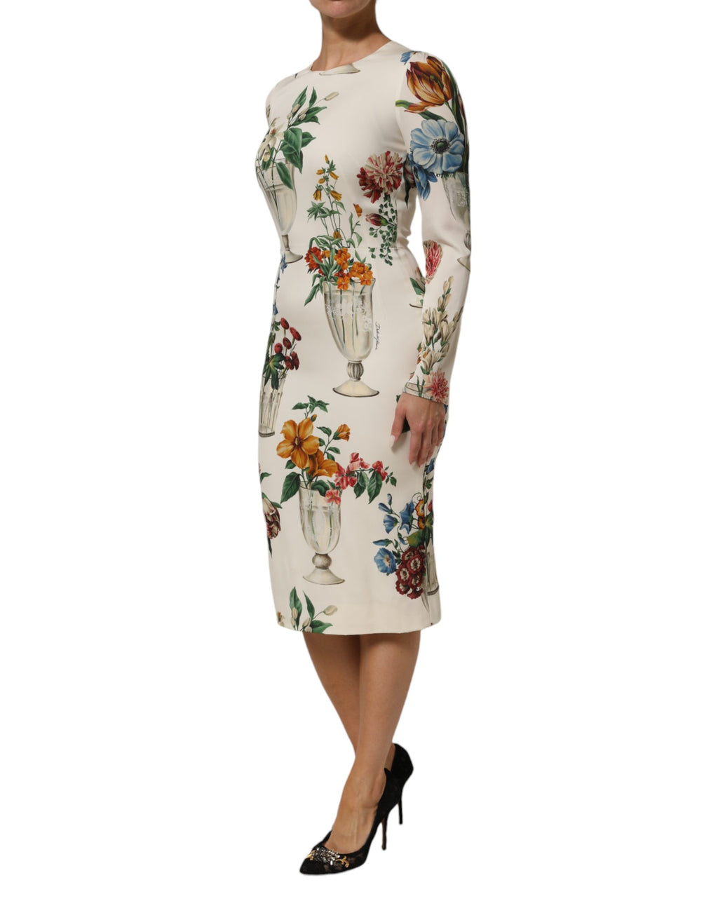 Robe midi en soie blanche à fleurs de Dolce & Gabbana, coupe ajustée et élégante, idéale pour une tenue sophistiquée.