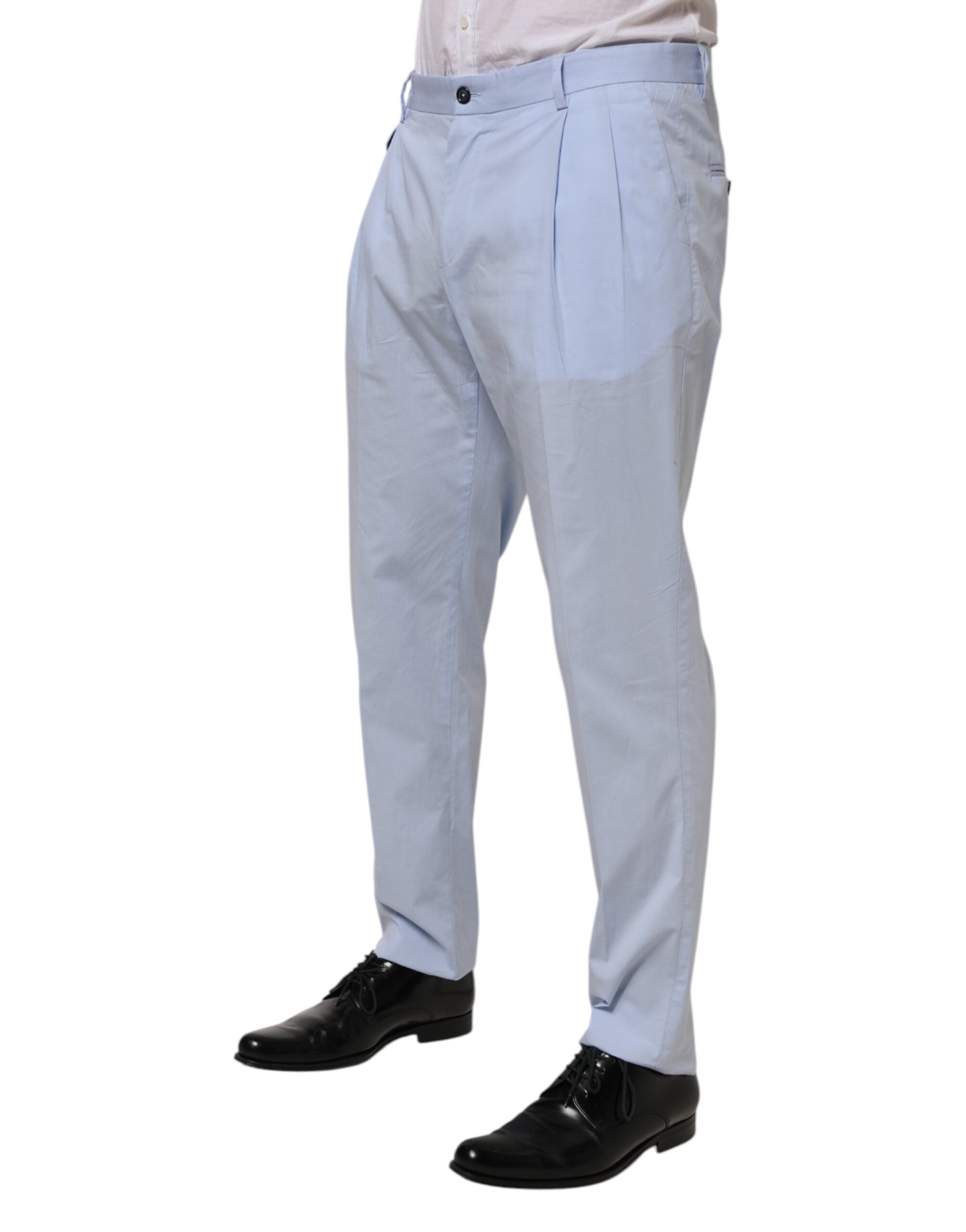 Pantalon homme Dolce & Gabbana Light Blue en coton extensible, coupe tapered, style décontracté et moderne.