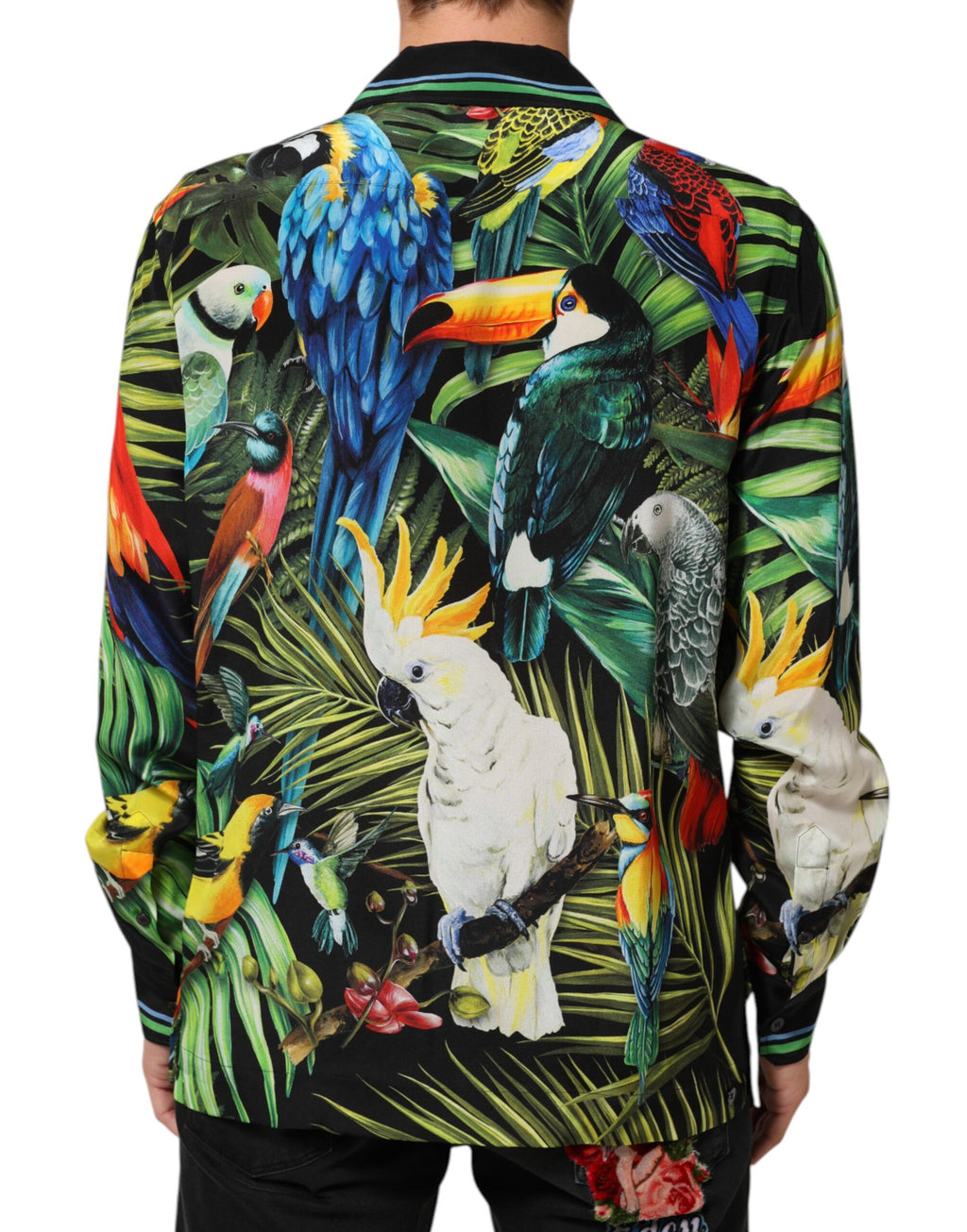 Chemise décontractée Dolce & Gabbana à imprimé perroquet multicolore, style lounge casual, coton léger.