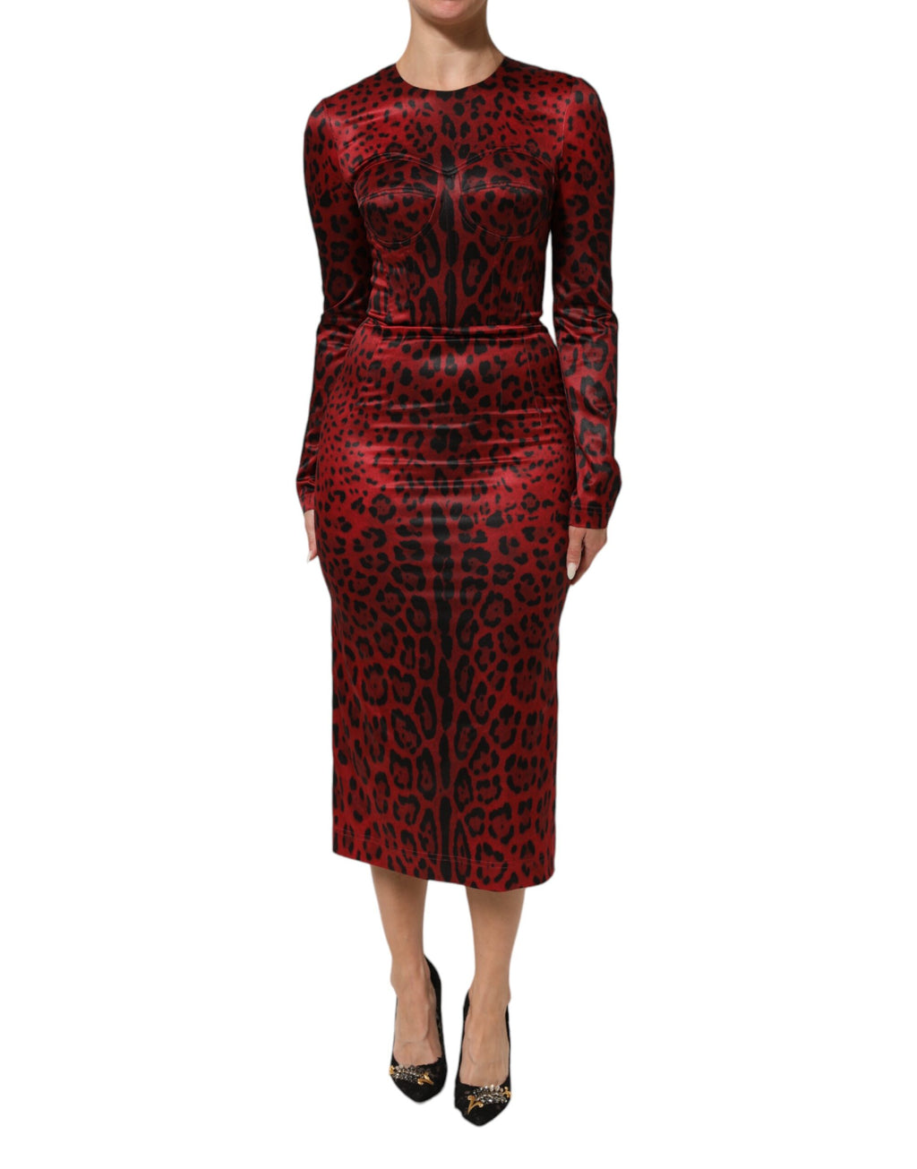 Robe longue Dolce & Gabbana à manches longues et motif léopard rouge, coupe ajustée pour une allure élégante.