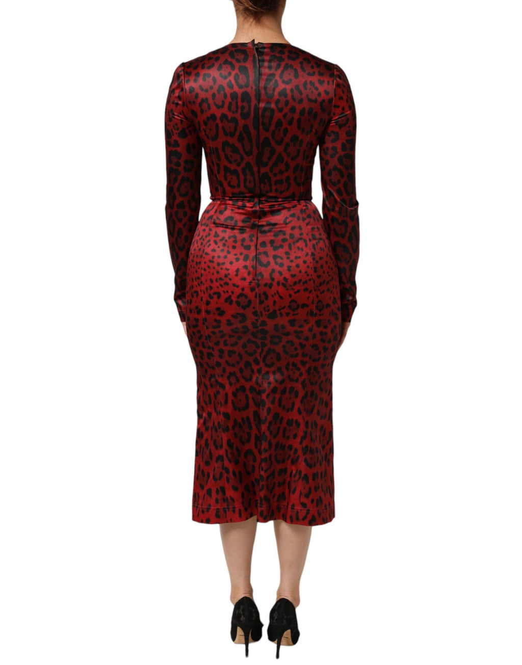 Robe Dolce & Gabbana rouge à manches longues à motif léopard, coupe ajustée et élégante pour femme.