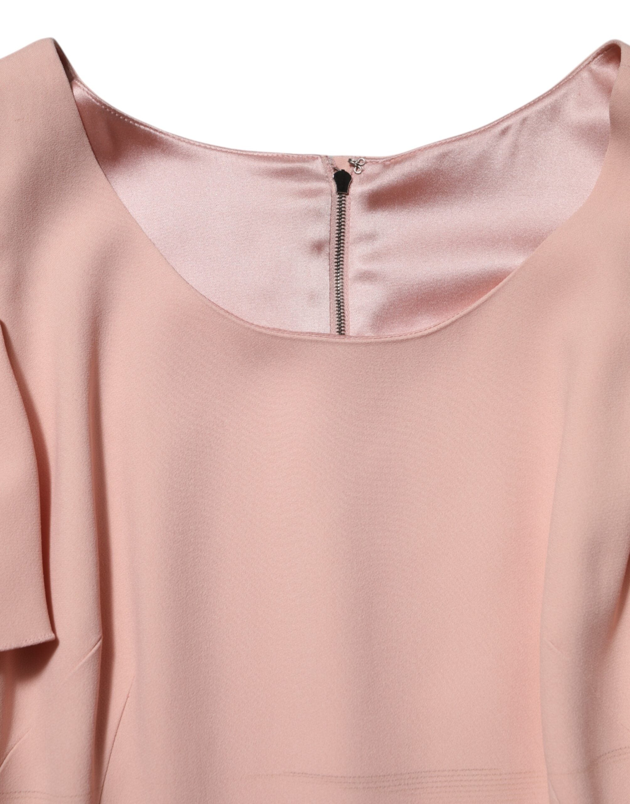 Robe midi en viscose rose de Dolce & Gabbana, coupe ajustée et évasée, style élégant pour occasion spéciale.